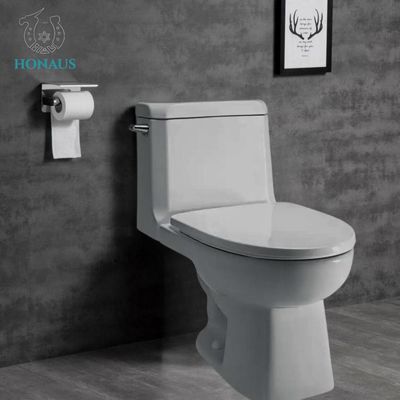 Ceramic Soft Close Lid Two Piece Toilet Bowl Curved Single Flush Customizable